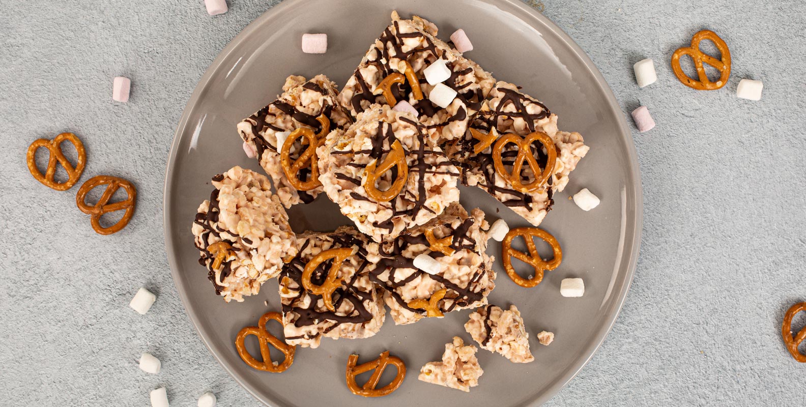 3L2A7502_salted-caramel-popcorn-squares_hero.jpg