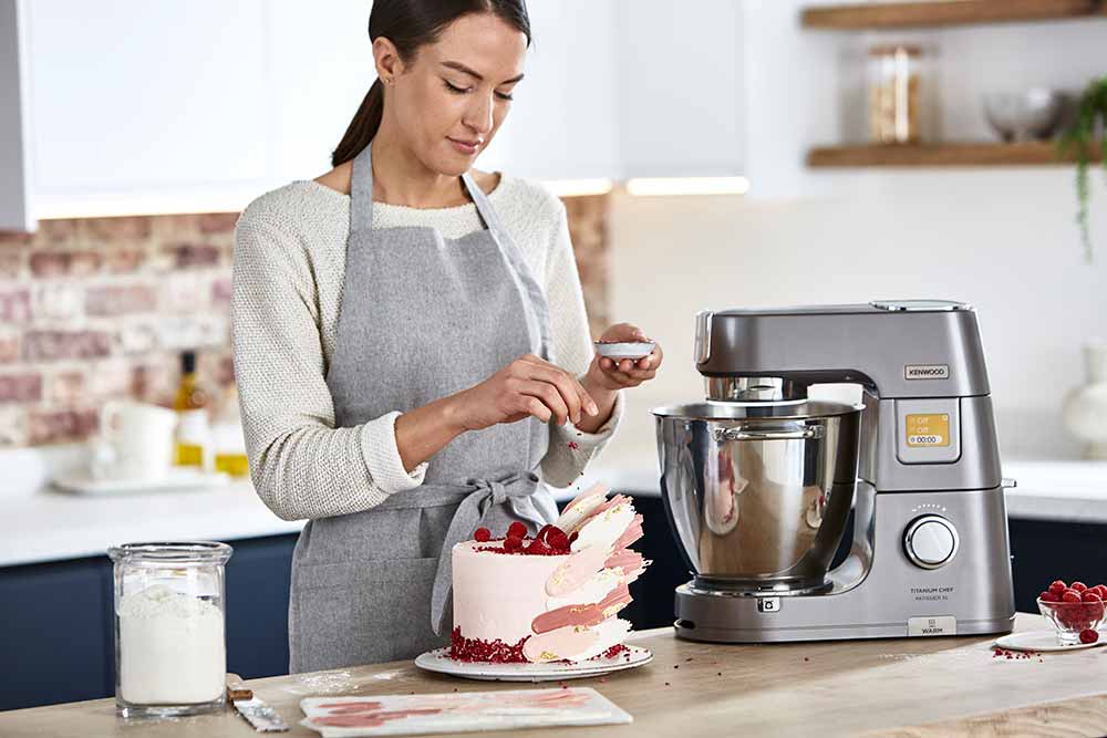 CELEBRATION-CAKE-KENWOOD-1000x667.jpg