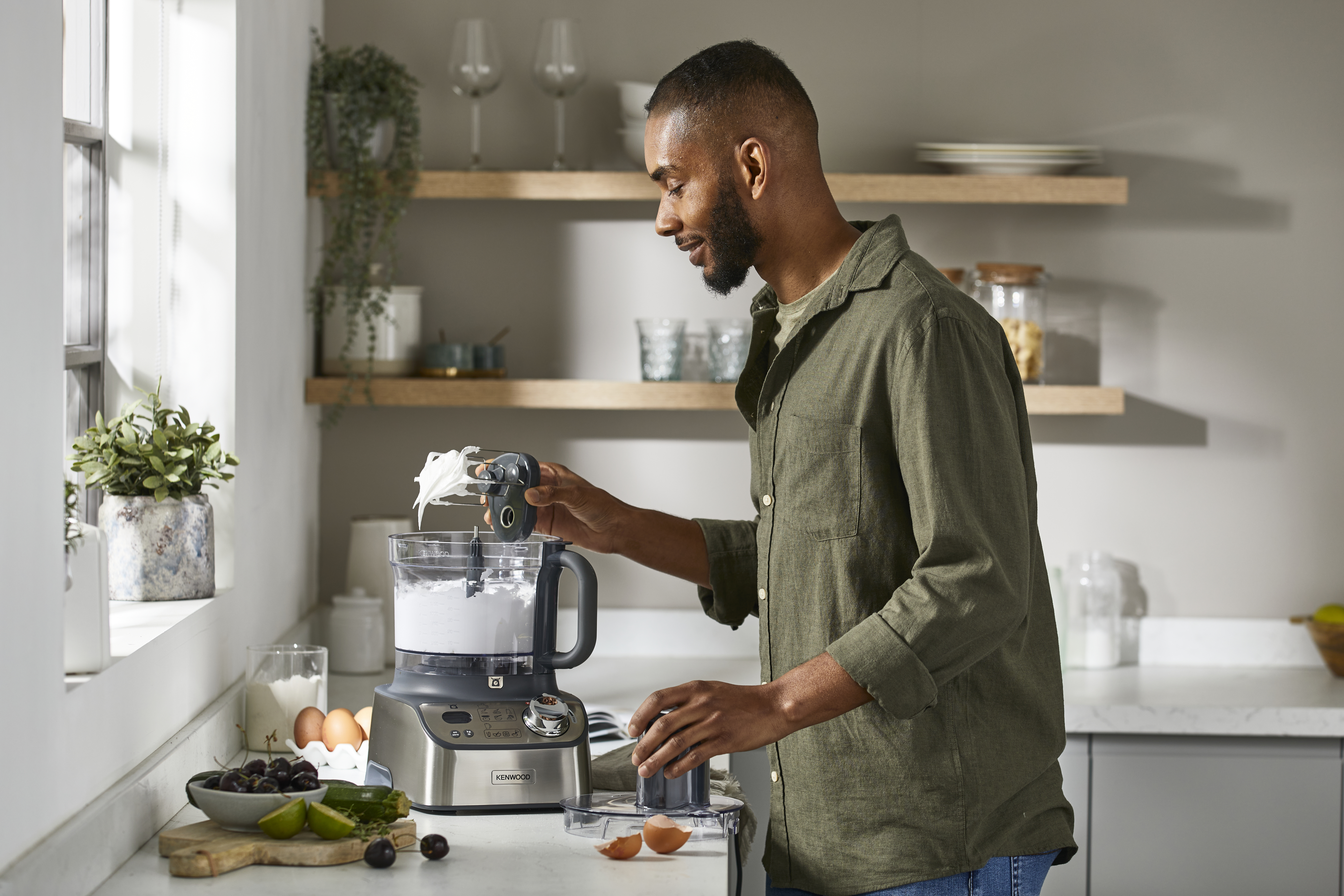 FFDM71_MULTIPRO_EXPRESS_WEIGH+_MIXED_EGG_WHITES (1).jpg