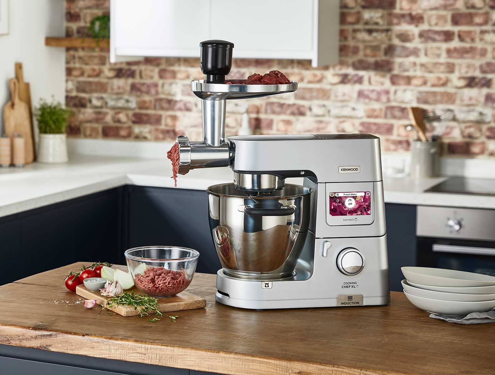 FOOD-MINCER-COOKING-CHEF-1584x1200.jpg