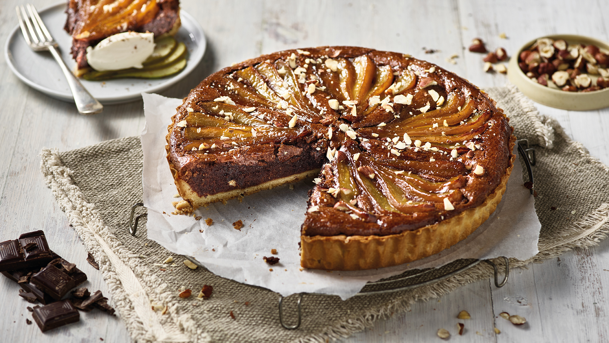 Pear and Chocolate Tart_16_9.jpg