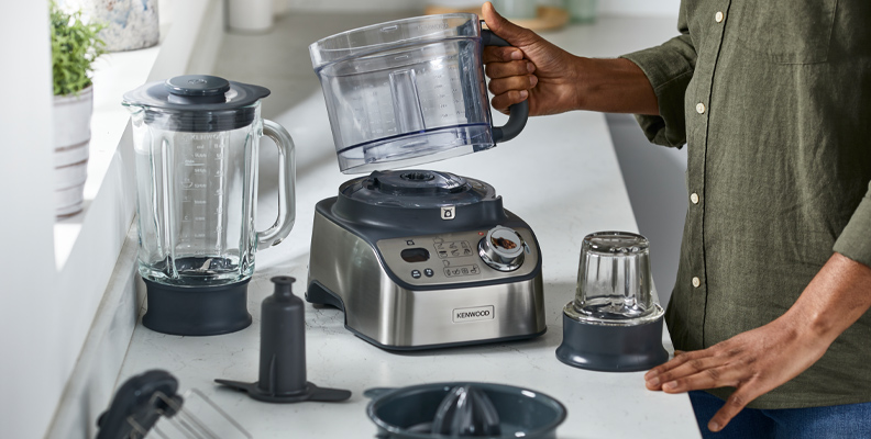 W Article_How to use a Food Processor_Mobile_3.jpg