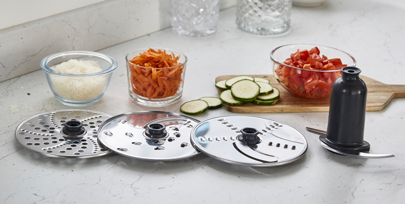 W Article_How to use a Food Processor_Mobile_5.jpg