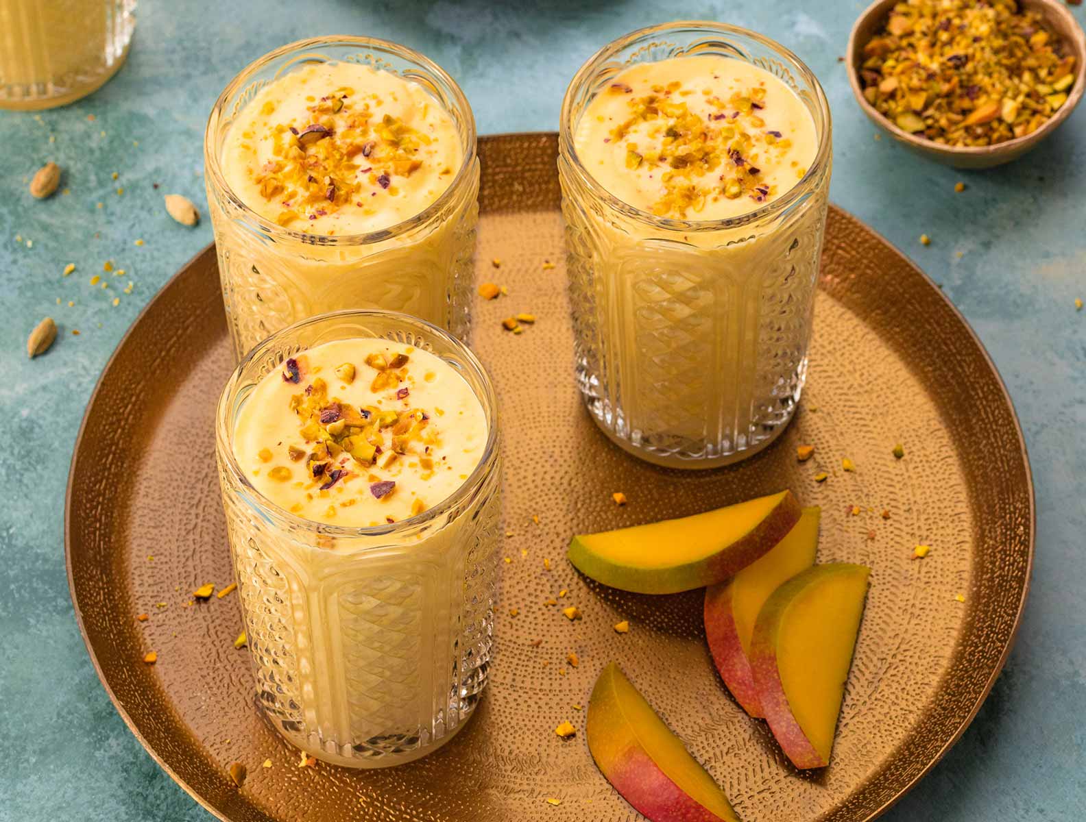 mango-smoothie-1584x1200.jpg