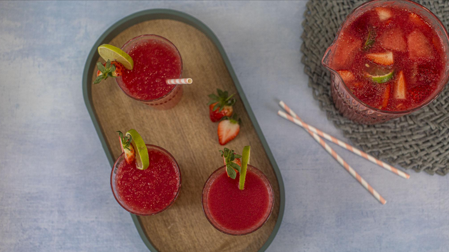 watermelon-and-strawberry-fizz.png